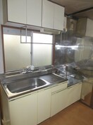 キッチン メゾン・ルミエール