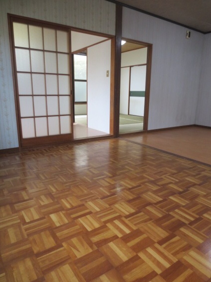 居室 メゾン・ルミエール