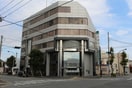 平塚信用金庫(銀行)まで392m レーベン見附町