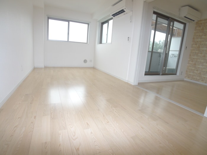 居室 Arietta美浜