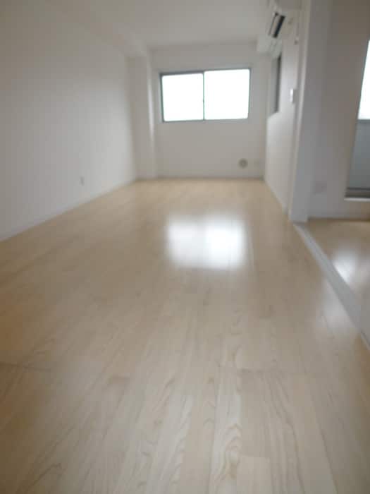 居室 Arietta美浜