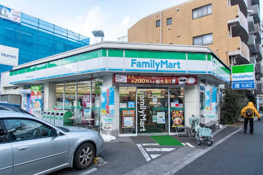 ファミリーマート　高円寺南3丁目店(コンビニ)まで330m コ－ポ大島