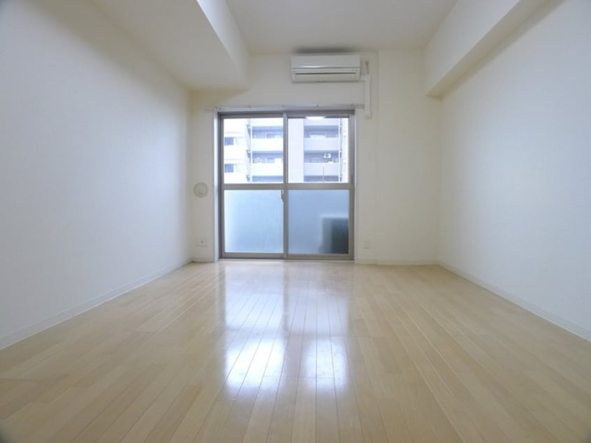 室内からの展望 サニ－コ－ト向島