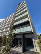 ルネサンスコート町屋の外観
