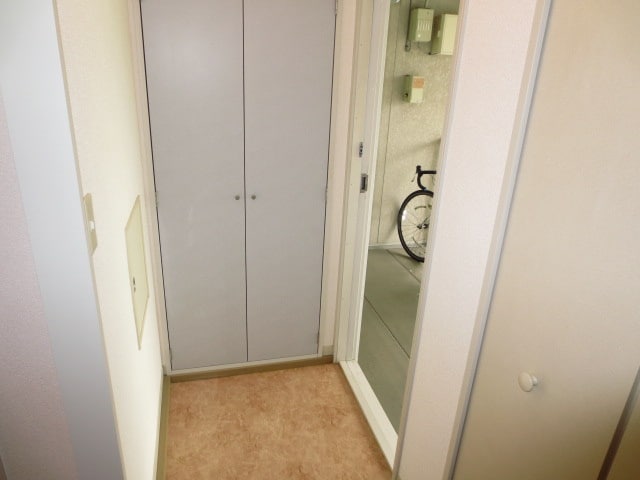 玄関 　パレス湘南Ⅰ