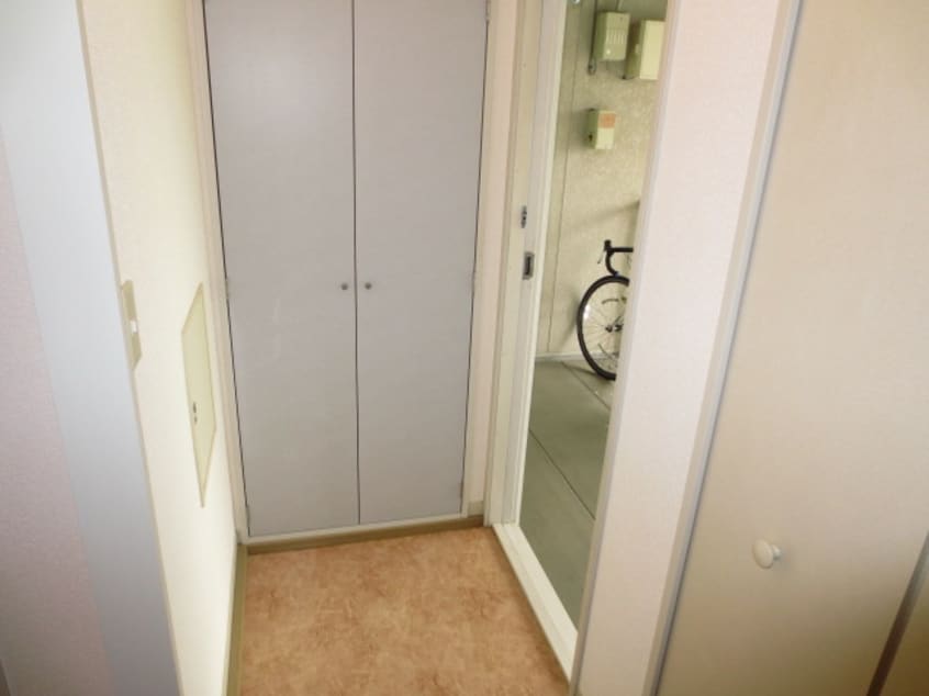 玄関 　パレス湘南Ⅰ