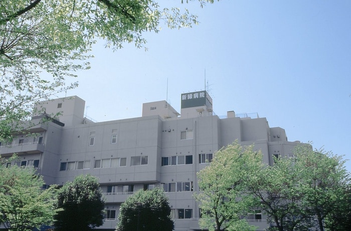 横浜新緑総合病院(病院)まで685m クレ－ル霧が丘