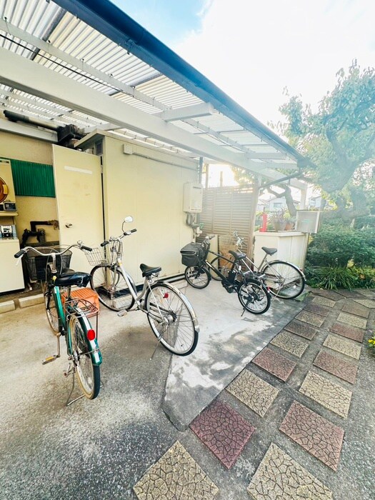 駐輪場 岩崎荘Ｂ棟