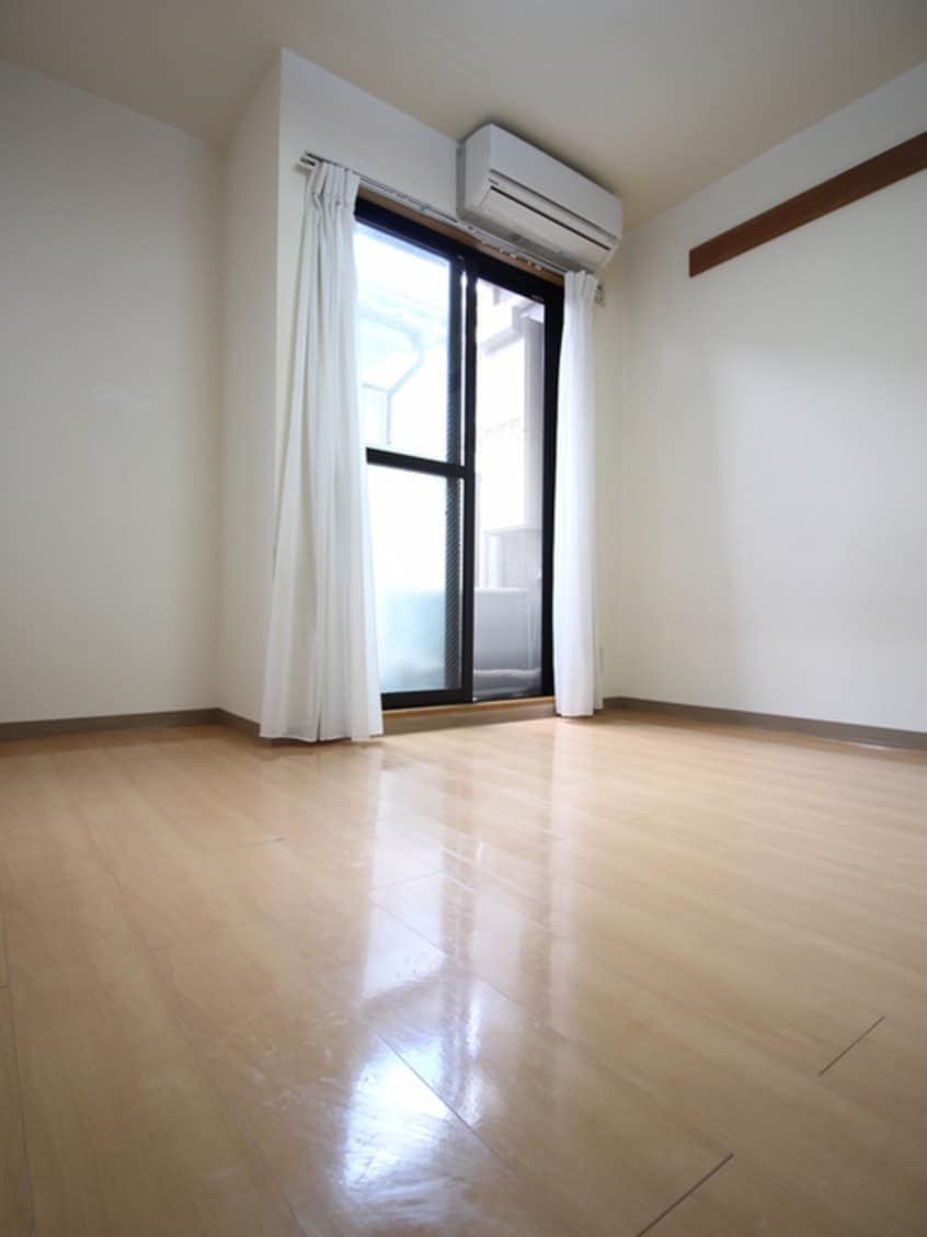 居室 ファレ石井