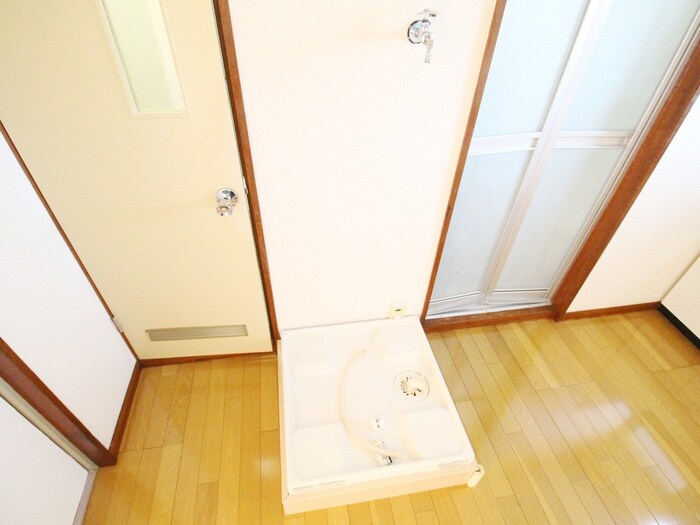 洗濯機置場 ひかりハイツ