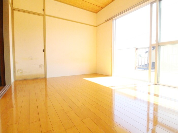 居室 ひかりハイツ