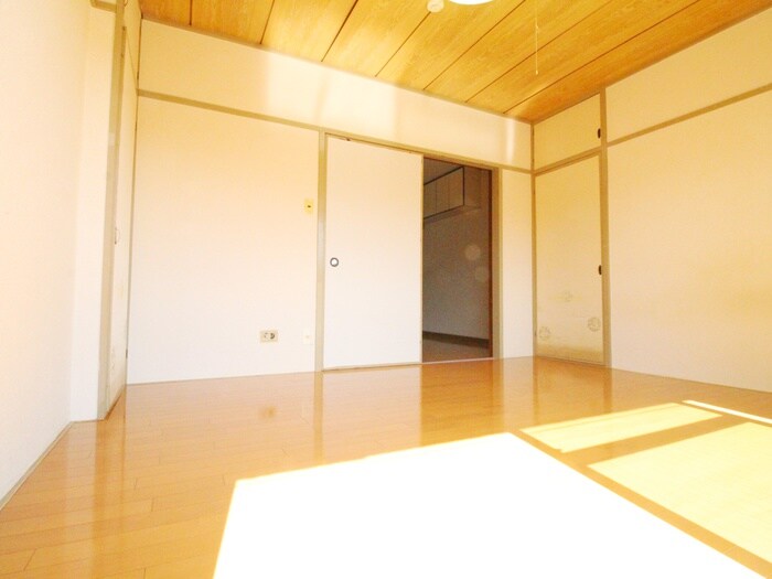 居室 ひかりハイツ