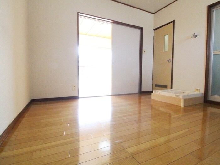 居室 ひかりハイツ