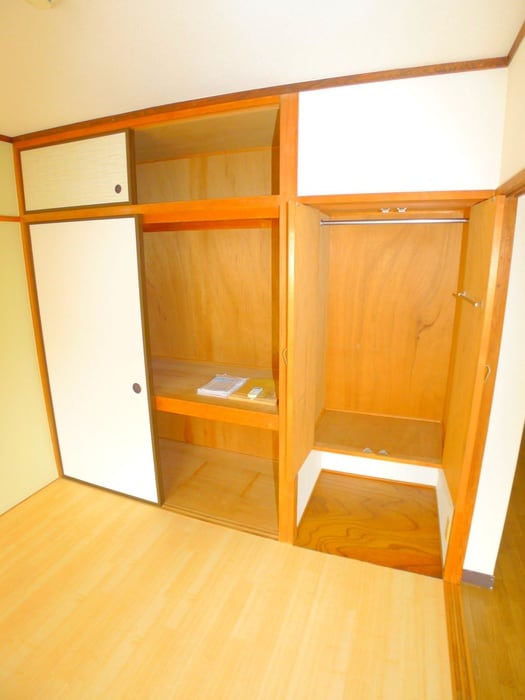 収納 小松コーポⅠ