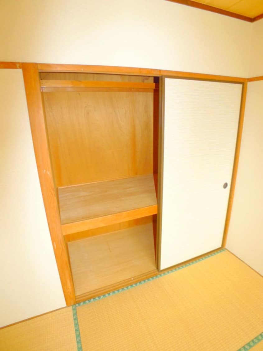 収納 小松コーポⅠ