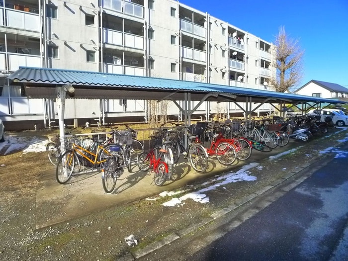 駐輪場 ビレッジハウス栗ケ沢５号棟