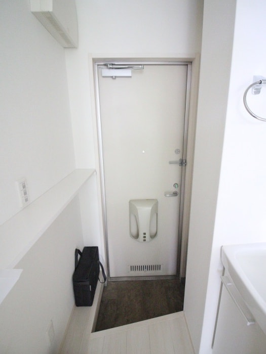 玄関 カロライナハイツ