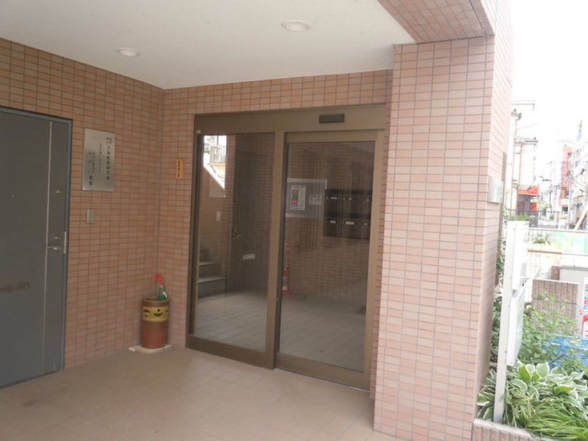 エントランス部分 ハイツあずみ