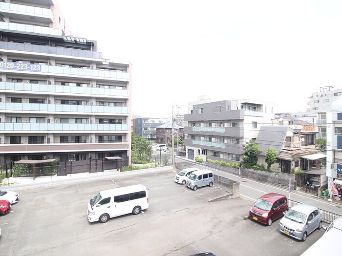 室内からの展望 アイウェル湘南台