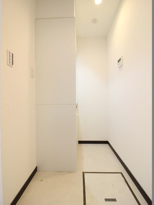 廊下 アリエッタ