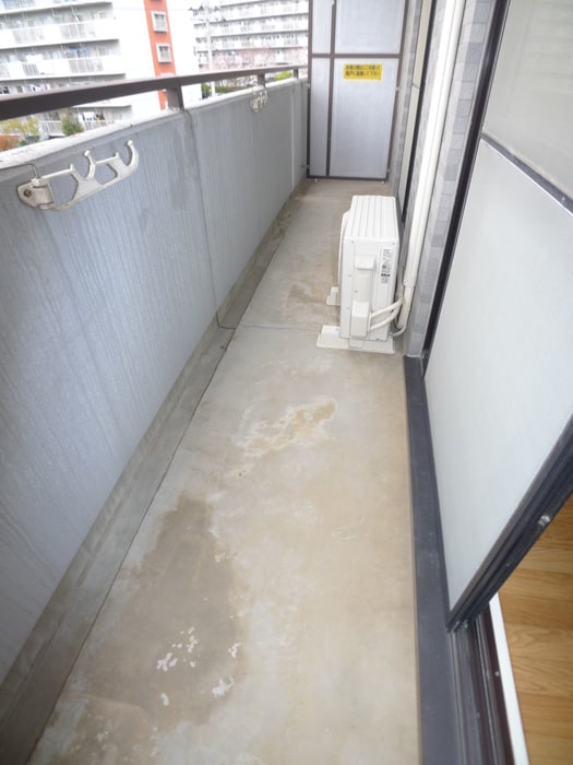 ベランダ・バルコニー ハイツエ－デルワイス　３