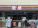 セブンイレブン 大田区石川町2丁目店(コンビニ)まで582m カレントカジマヤ