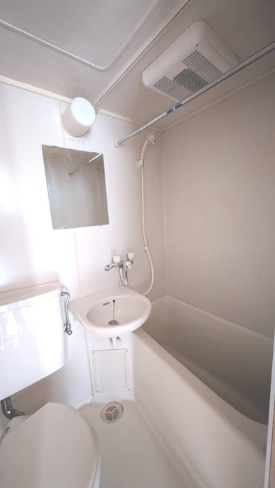 バス／シャワールーム等 キャロル