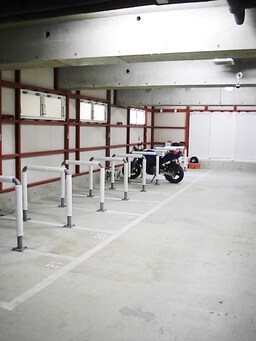 バイク置き場