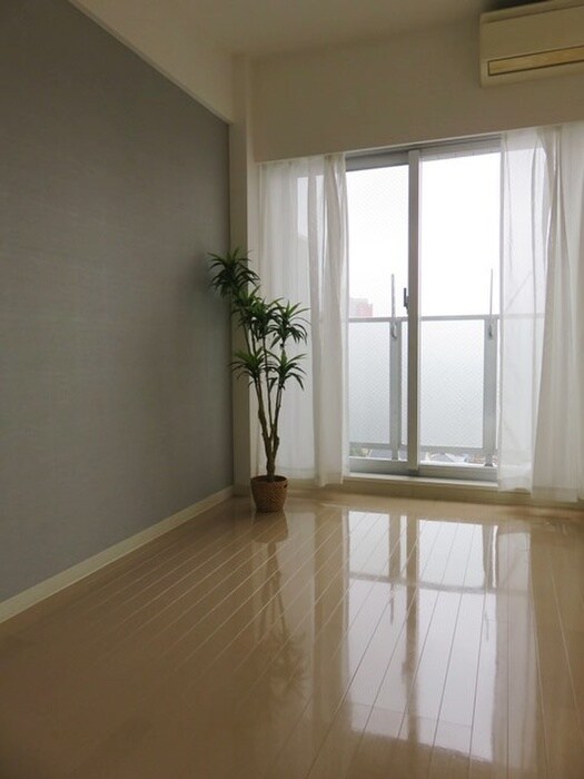 居室 ドゥーエ東高円寺