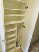 靴箱 ドゥーエ東高円寺