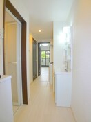 廊下 ラフィーヌ雅