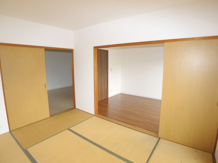 居室 サンエステートＡ棟