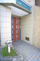 エントランス部分 アドラブ－ル