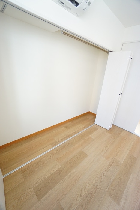 収納 アート・フルひばりサクセス