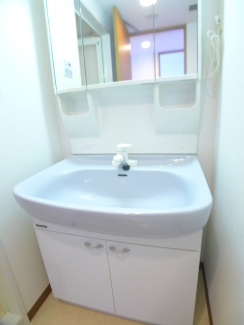 洗面 園生テクノプラザ