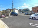 駐車場 ラフレシール