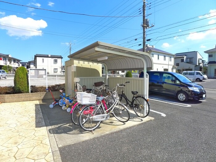 駐輪場 ラフレシール