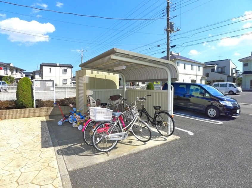 駐輪場 ラフレシール