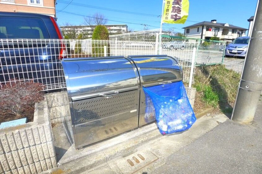 建物設備 ラフレシール