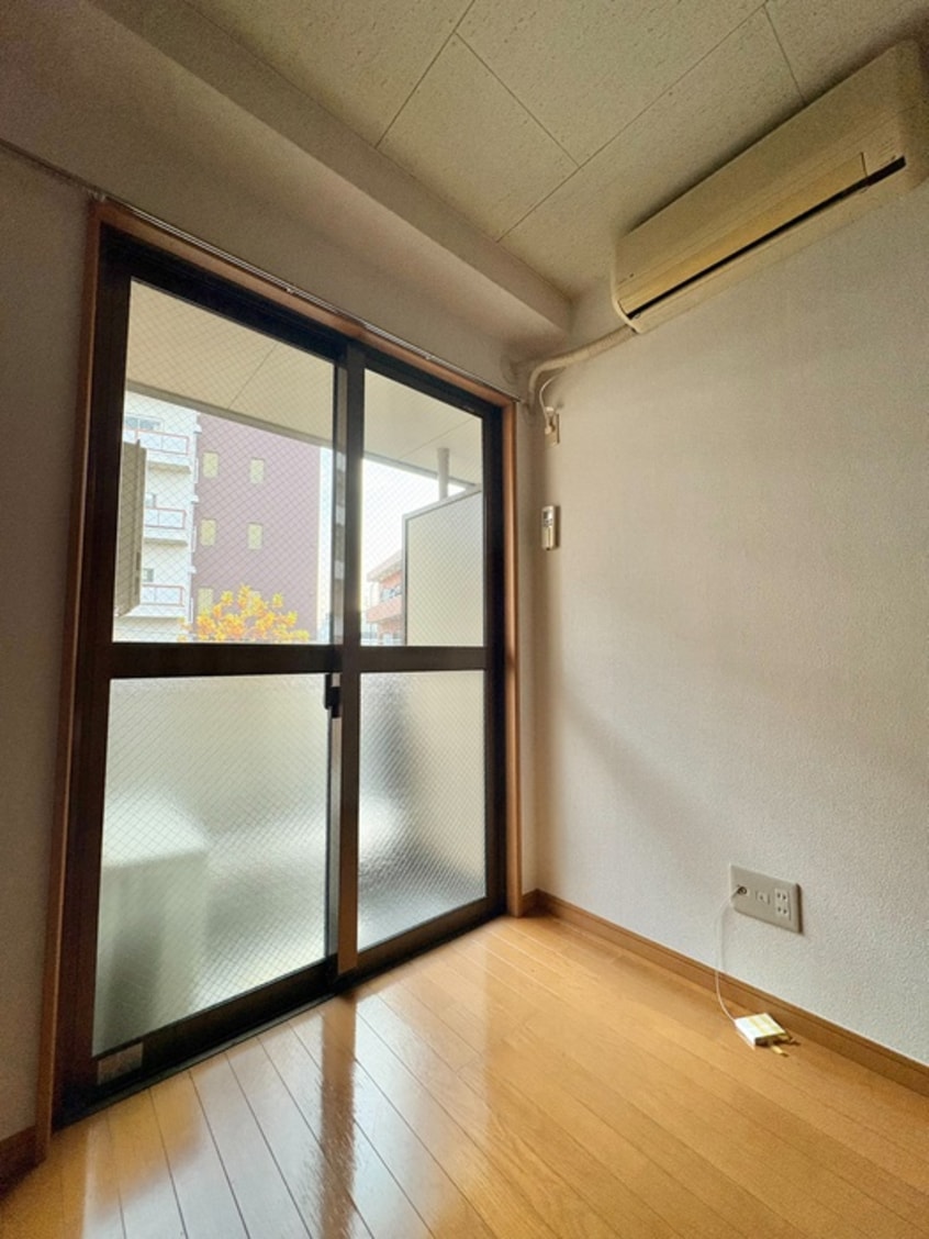 居室 ファインクリスタル