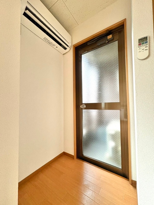 居室 ファインクリスタル