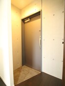 玄関 Branch　clover