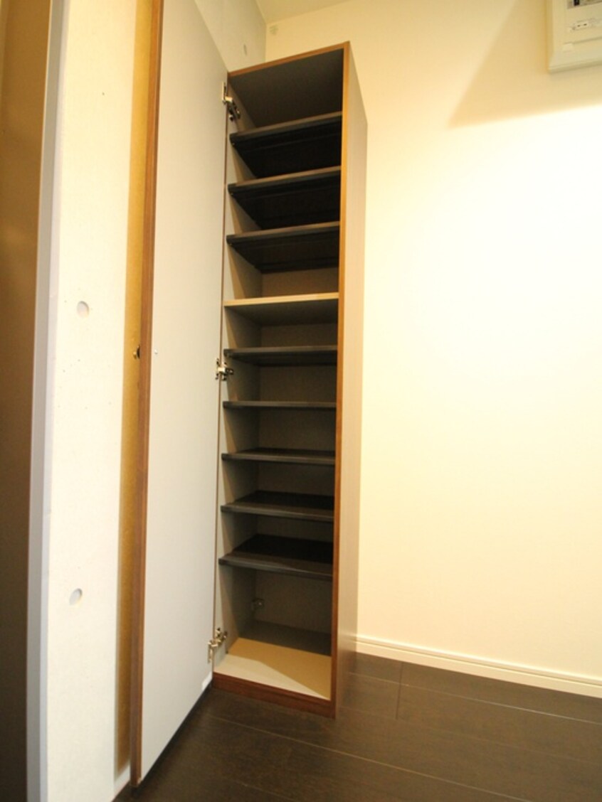 収納 Branch　clover