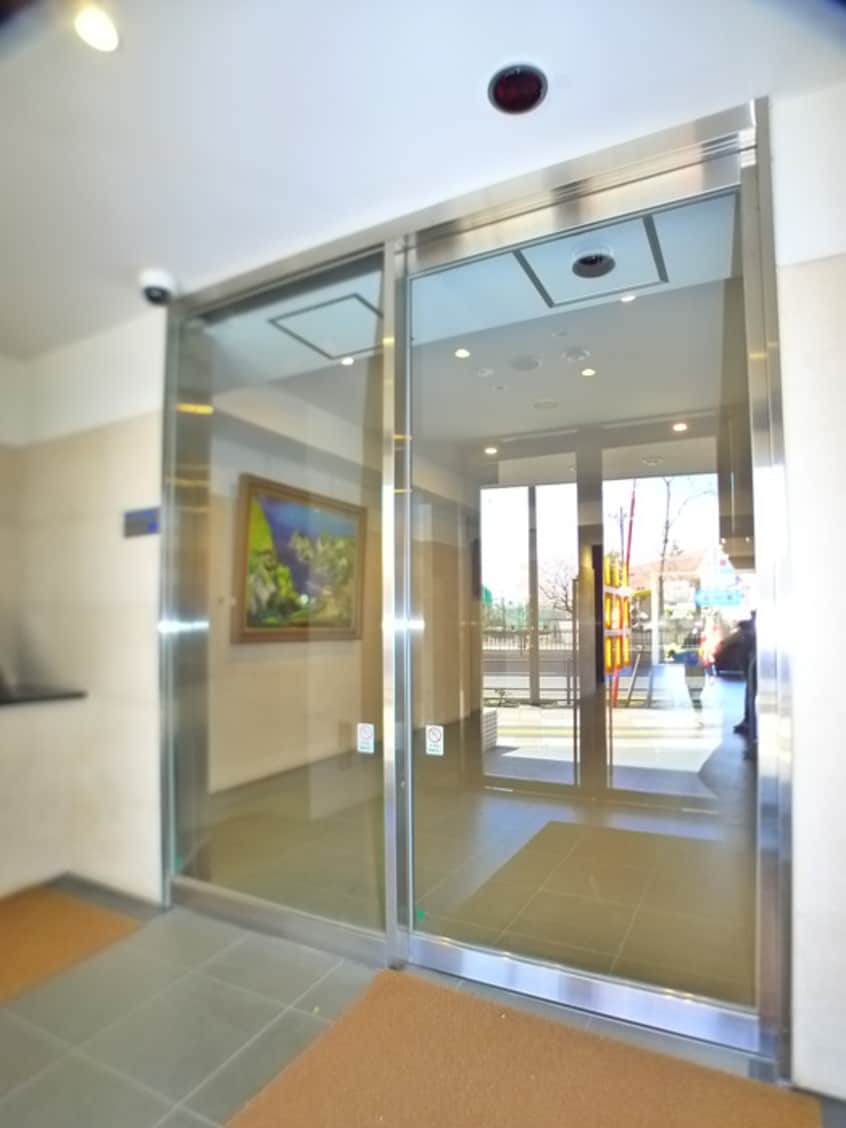 エントランス部分 ロイヤルKJ