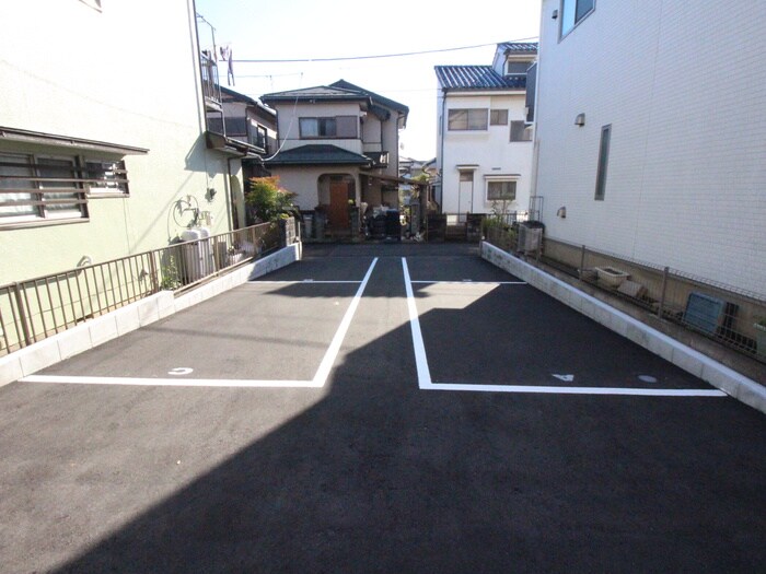 駐車場 サンモールIZAWA