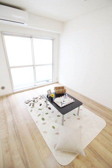 居室 コ－ポタチカワ