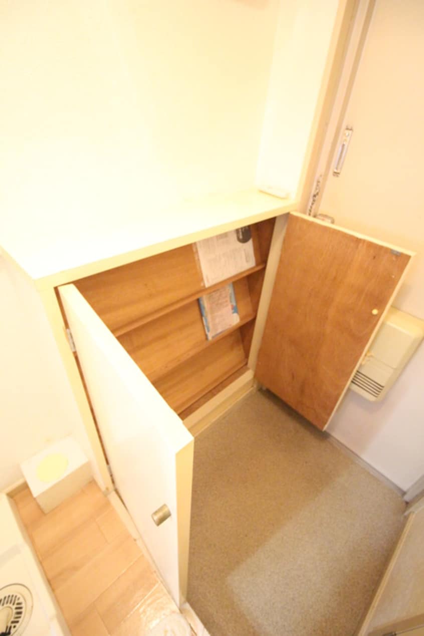 靴箱 コ－ポタチカワ