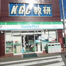 ファミリーマート京浜堀ノ内店(コンビニ)まで305m ＡＳＫ堀ノ内