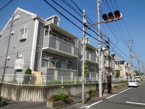 サンビレッジ保塚D