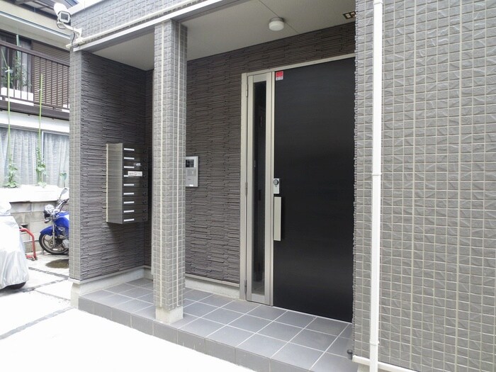 エントランス部分 ロータス府中